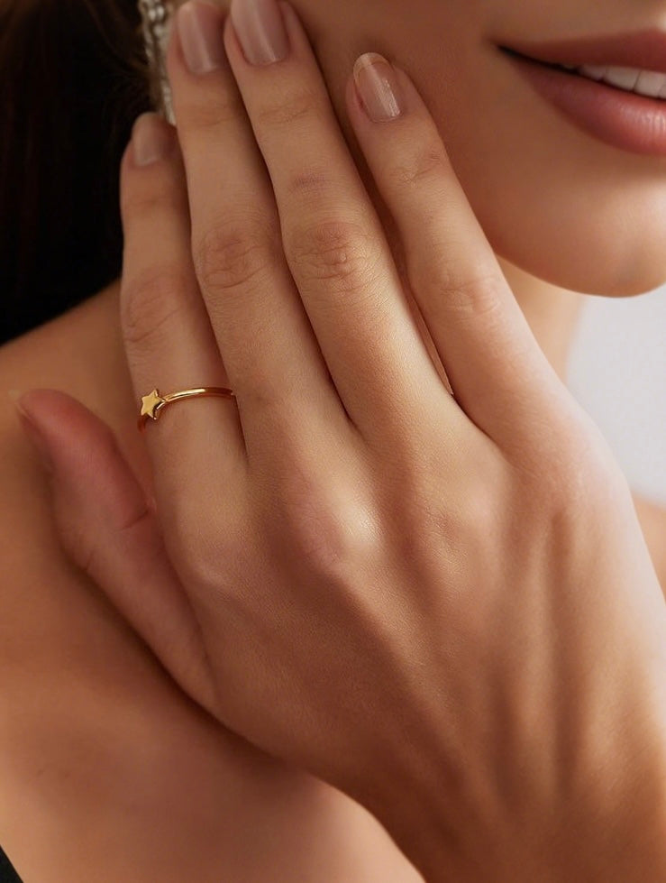 STAR RING